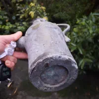 افتابه مسی قدیمی|کلکسیون اشیاء عتیقه|رشت, خمیران زاهدان|دیوار