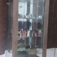 یک بوفه با دکرای سالن زیبای