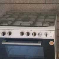 یک فرگاز