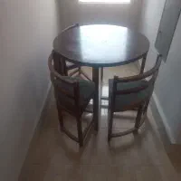 میز ناهارخوری کم جا