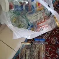 ظرف شیشه ای بزرگ