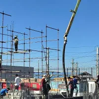 نیروی آرماتوربند