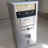 کیس کامپیوتر