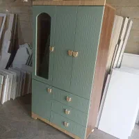 تولیدی سیسمونی