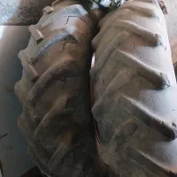 یک جفت لاستیک رومانی