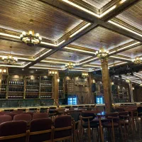 سالن پذیرایی عقد|اجارهٔ کوتاهمدت ویلا و باغ|محمدشهر, محمدشهر|دیوار