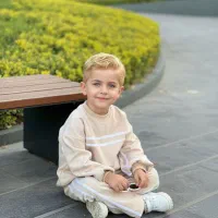 ست دورس خواهر برادری