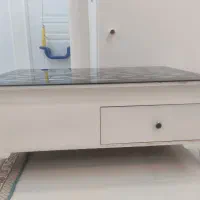 میزعسلی|مبلمان خانگی و میز عسلی|صحنه, |دیوار