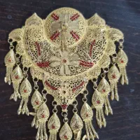 سنجاق سینه طلا