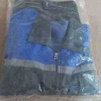 پیراهن و شلوار کار  و دستکش کار