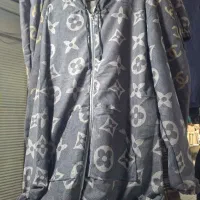 هودی دیور جلو باز ۳۸۰.۰۰۰ تومان|لباس|نهاوند, |دیوار