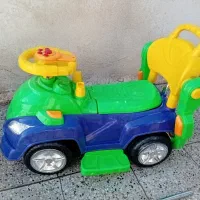 ماشین چهار چرخ