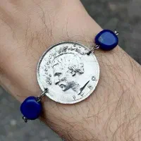 دستبند سنگ لاجورد و سکه