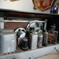 رادیو قدیمی|کلکسیون اشیاء عتیقه|تهران, بیسیم|دیوار