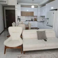 اجاره-واحد-90-متری-آذر-شرقی-چهارراه-اول