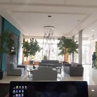 منشی شرکت ساختمانی