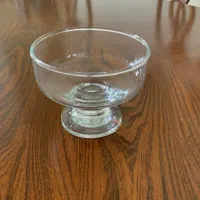 بستنی خوری -