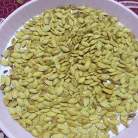 تخمه کدو گوشتی سرخ شده درجه یک