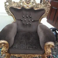 مبلمان ۹نفره با میز