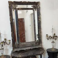 میز و ایینه