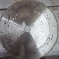 تیغ اره دورکن