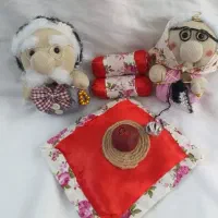 عروسکهای ننه جون وآقاجون زینت بخش سفره های شب یلدا