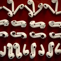 فروش تکی ایرپاد اصلی اپل،چپ و راست