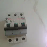 فیوز سه فاز AEG