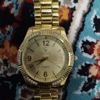 ساعت طلایی ضدآب