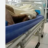 تخت بیمارستانی