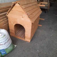 خانه چوبی سگ