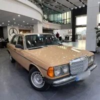 بنز دانشجویی w123 ۶ سیلندر مدل ۱۹۷۷
