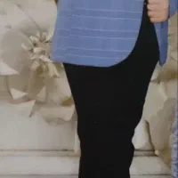 کت و شلوار با پیراهن و کراوات