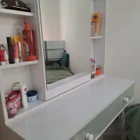 میز آرایش ام دی اف سفید طوسی|تخت و سرویس خواب|تهران, امیریه|دیوار