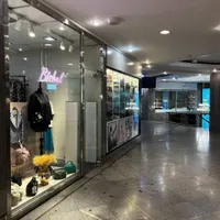 فروش مغازه ۲۲ متری در پاسداران|فروش مغازه و غرفه|تهران, پاسداران|دیوار