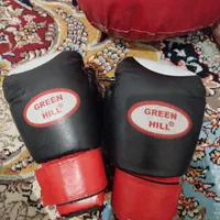 دستکش و کیسه بوکس