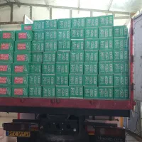 راننده نیسان پخش مواد غذایی