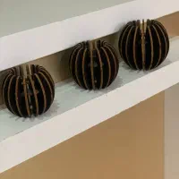 مجسمه و جا شمعی چوبی|مجسمه، تندیس، ماکت|تربتحیدریه, فرمانداری|دیوار