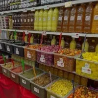 فروشنده ماهر جوان برای مغازه با حقوق بالا