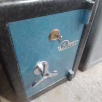 اطمینان گاو صندوق