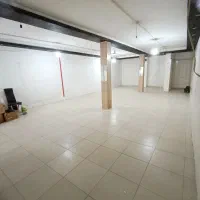 ۱۰۰ متر مغازه