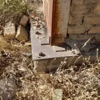خانه ویلایی در روستای تلخاب اراک|فروش خانه و ویلا|قم, دروازه چوبی|دیوار