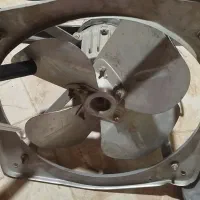 تعدادی فن بیصدا و یک عدد پنکه مه پاش سالم|پنکه و تصفیه‌کنندهٔ هوا|بندر گناوه, |دیوار
