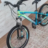 دوچرخه|دوچرخه، اسکیت، اسکوتر|شبانکاره, |دیوار