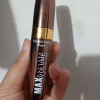 ریمل نو استفاده نشده