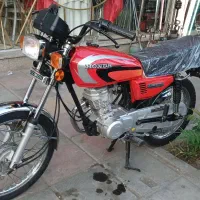 موتورسیکلت مدل ۹۳ درحدصفر