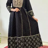 پوشاک گندم بانو