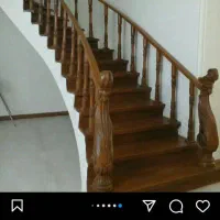 پله گرد چوبی نرده چوبی