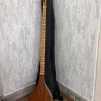 سه تار کاملا سالم و دست ساز استاد