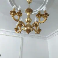 دوعدد لوستر.برنز.وسه عدد دیوار کوب